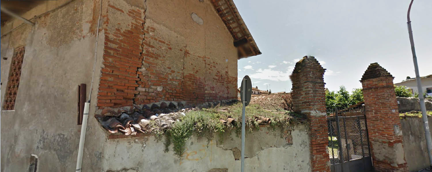 Cancello e muro di cinta a Gorgonzola